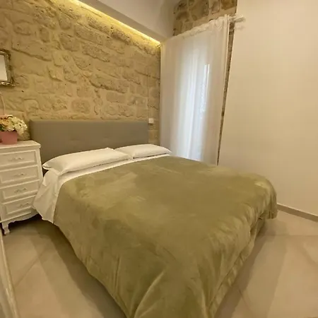 Dimora Del Carmine Bari