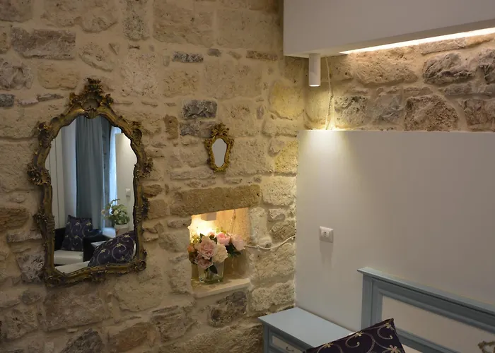 Dimora Del Carmine 3* Bari