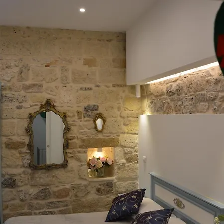 Dimora Del Carmine Gæstehus Bari