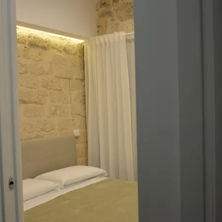 Dimora Del Carmine Gæstehus Bari