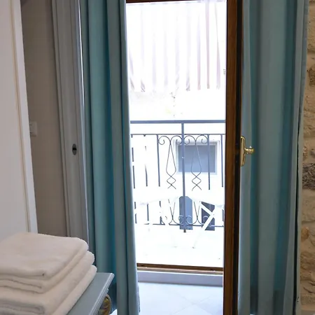 Dimora Del Carmine Gæstehus 3*