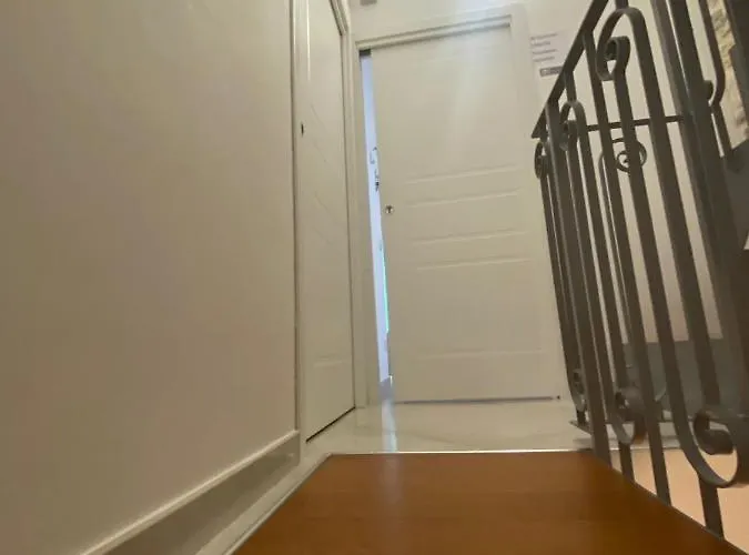 Pensjonat Dimora Del Carmine Bari