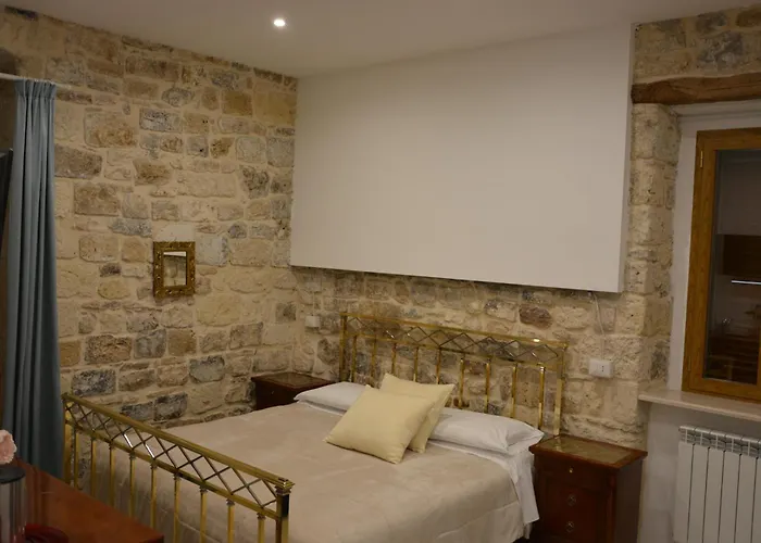 Pensjonat Dimora Del Carmine Bari